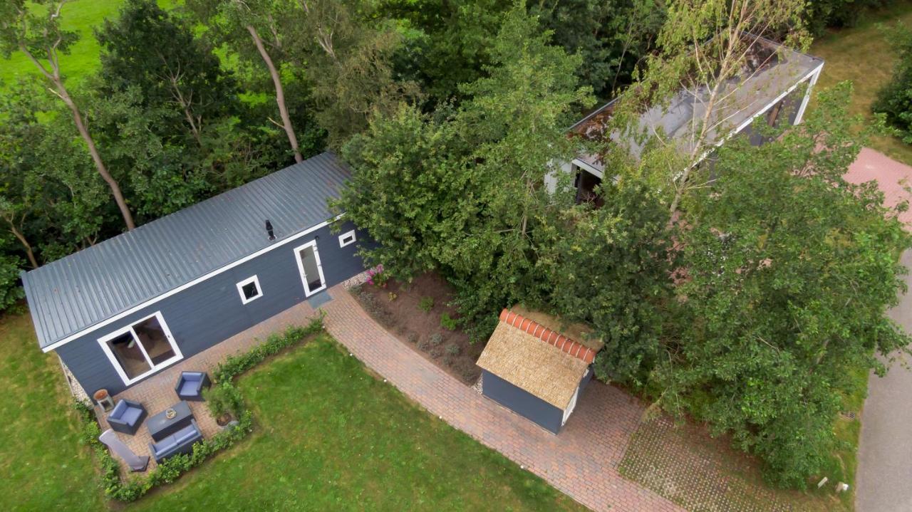 Landelijk Chalet 87 Oosterwolde  エクステリア 写真